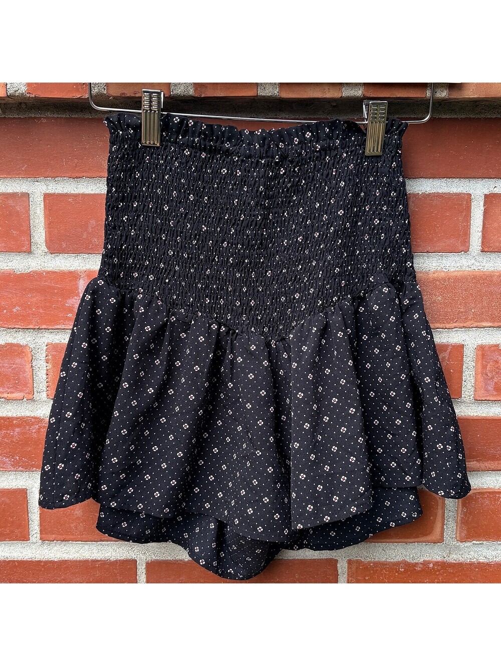 Bishop + Young Black Floral Smocked Waist Mini Skirt XS